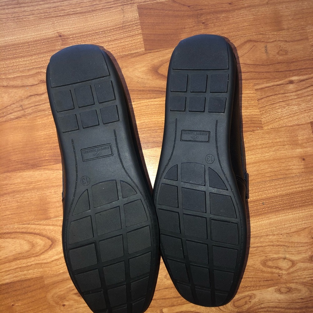Men’s Shoes - Picture 3 of 3